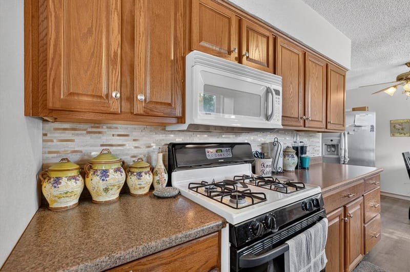 184 Oakhurst Drive, Bedford TX 76022 - Photo 12