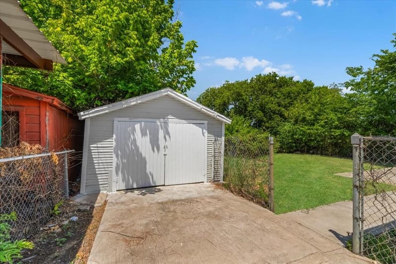 1312 Lindsey Street, Fort Worth TX 76105 - Photo 25