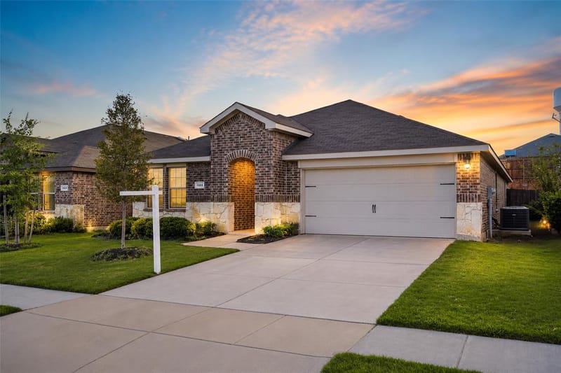 1221 Trevino Road, Forney TX 75126 - Photo 2