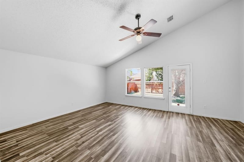 5228 Boxwood Lane, McKinney TX 75070 - Photo 10