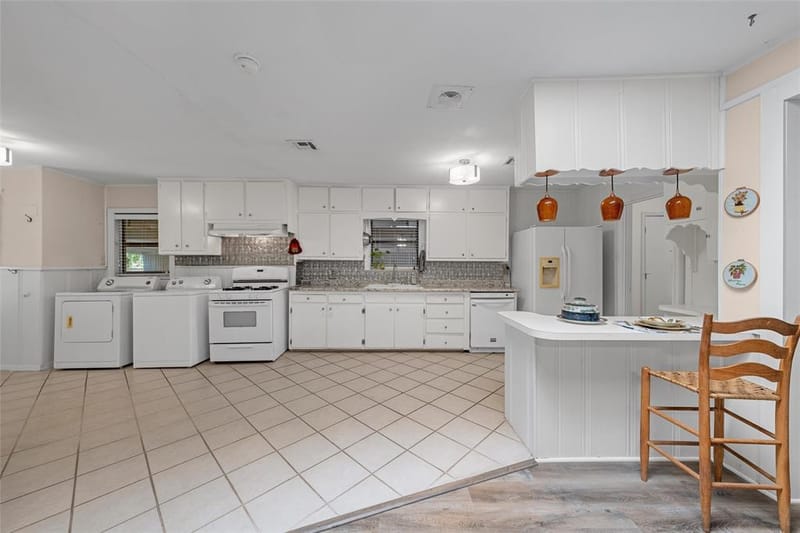 4513 Athens Avenue, Waco TX 76710 - Photo 6