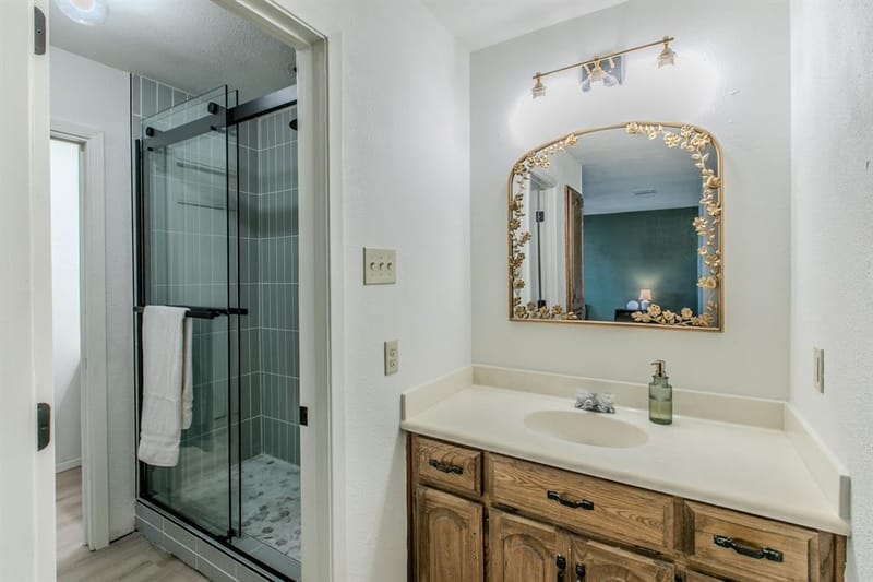 1057 Radisson Drive, Hewitt TX 76643 - Photo 9