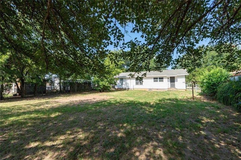 514 MCCONNELL Street, Jacksboro TX 76458 - Photo 7