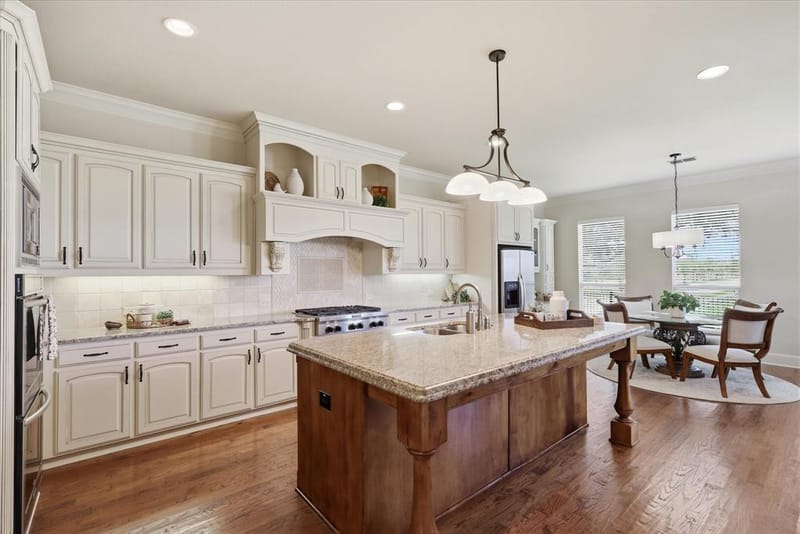 6076 Beacon Hill Drive, Frisco TX 75036 - Photo 8
