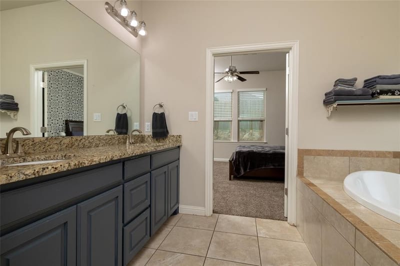 205 Harp Avenue, Godley TX 76044 - Photo 28
