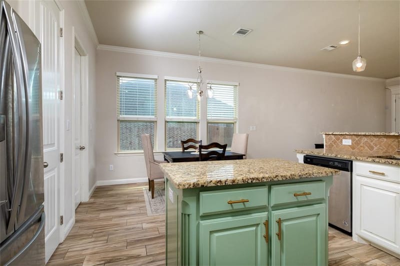 205 Harp Avenue, Godley TX 76044 - Photo 21