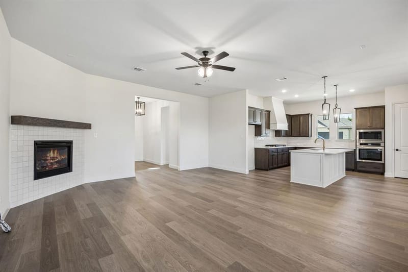 432 Daybreak Drive, Waxahachie TX 75167 - Photo 9