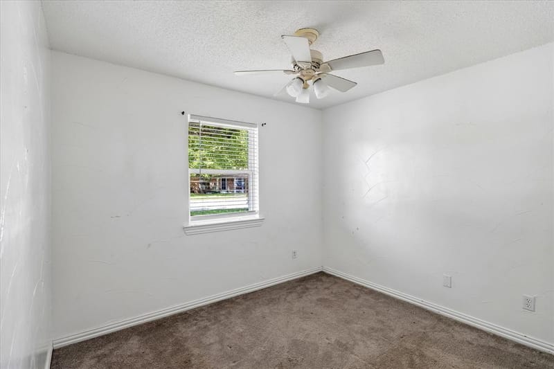 716 Heathcliff Drive, Everman TX 76140 - Photo 11