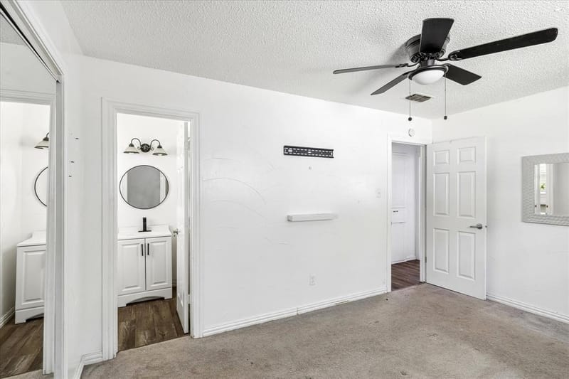 716 Heathcliff Drive, Everman TX 76140 - Photo 8