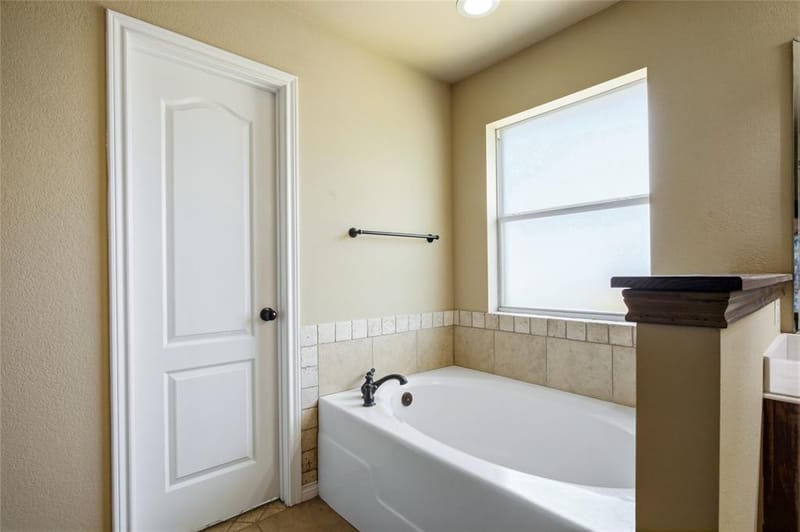 1389 Thomas Road, Springtown TX 76082 - Photo 16