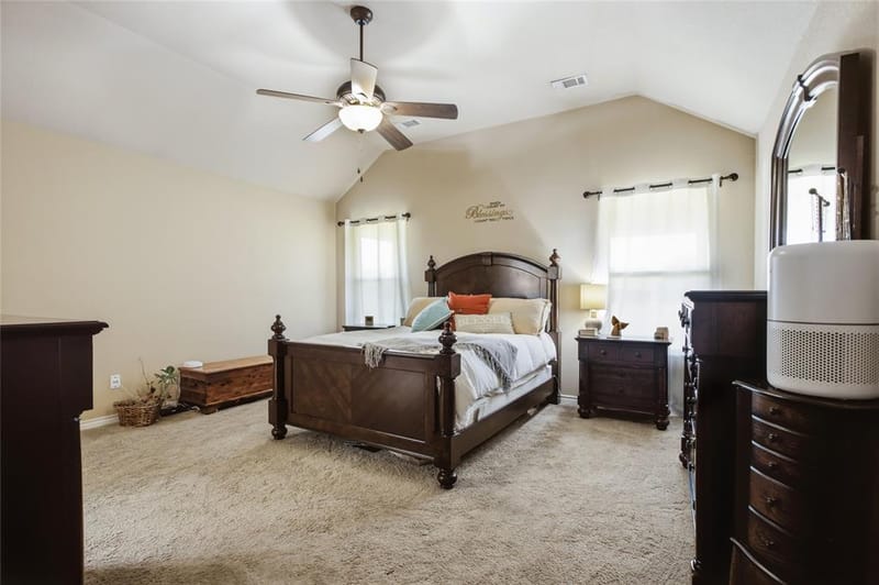 1389 Thomas Road, Springtown TX 76082 - Photo 12