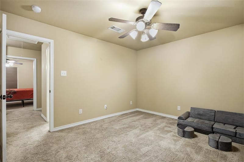 1389 Thomas Road, Springtown TX 76082 - Photo 22