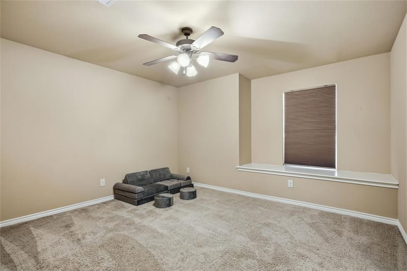 1389 Thomas Road, Springtown TX 76082 - Photo 21
