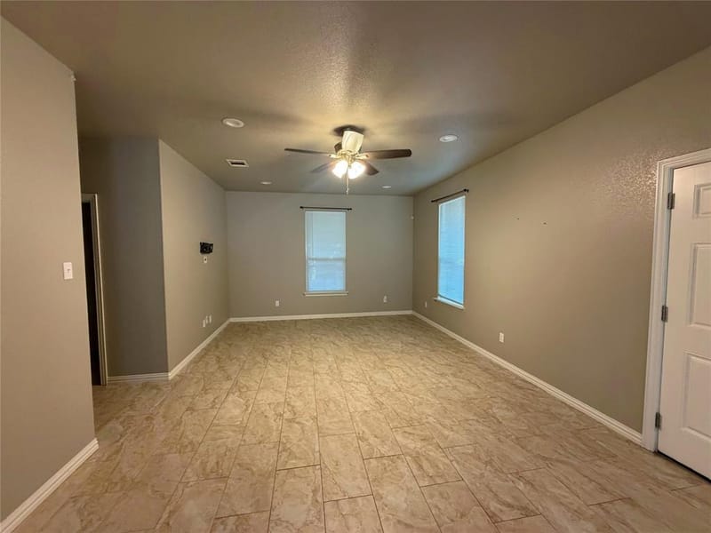122 Katy Street, Cleburne TX 76031 - Photo 6