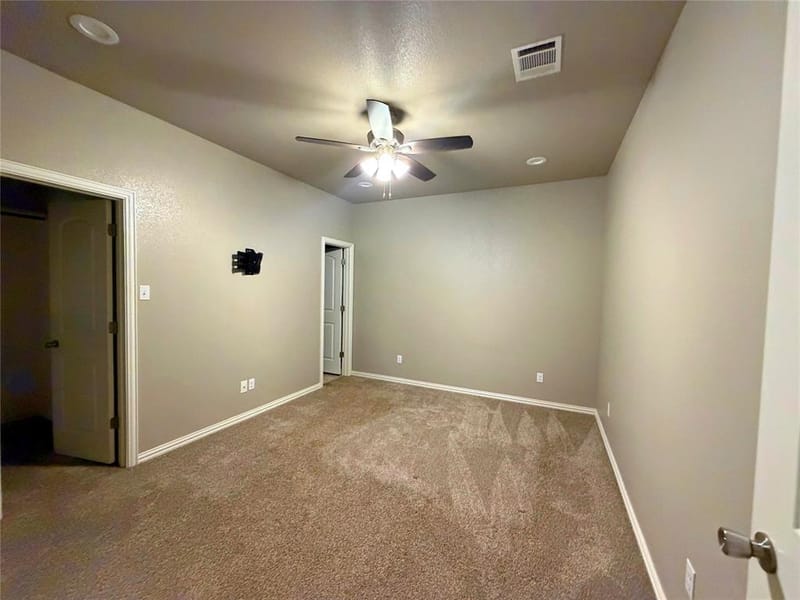 122 Katy Street, Cleburne TX 76031 - Photo 7