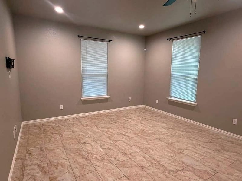 122 Katy Street, Cleburne TX 76031 - Photo 3