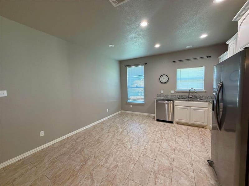 122 Katy Street, Cleburne TX 76031 - Photo 10