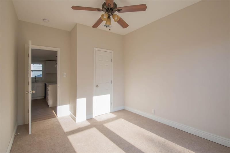 311 Throckmorton, Weatherford TX 76086 - Photo 11