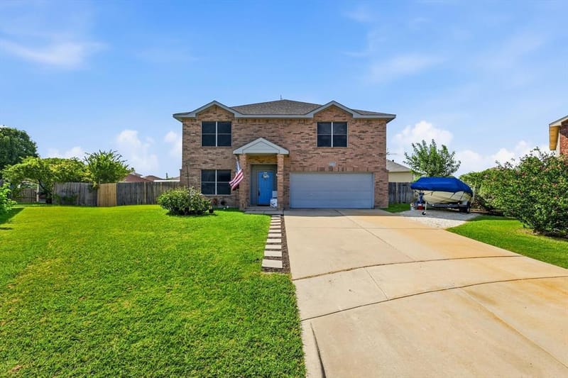 214 Hawthorne Court, Ponder TX 76259