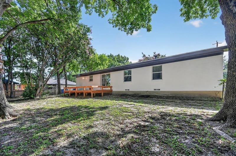425 N Hamilton Street, Farmersville TX 75442 - Photo 27