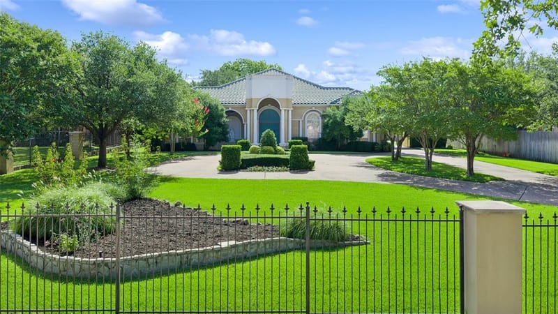 4145 Roberts Road, Grapevine TX 76051