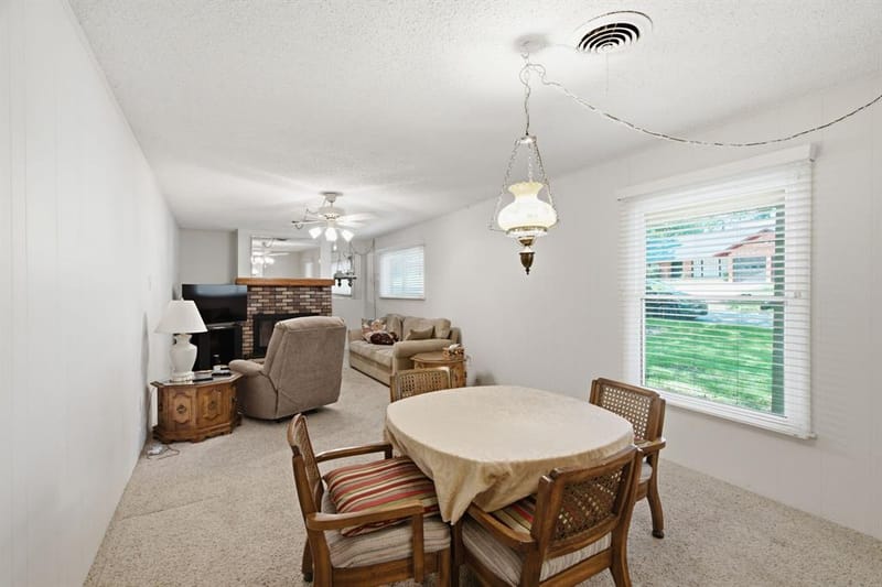1301 Colonial Court, Arlington TX 76013 - Photo 13