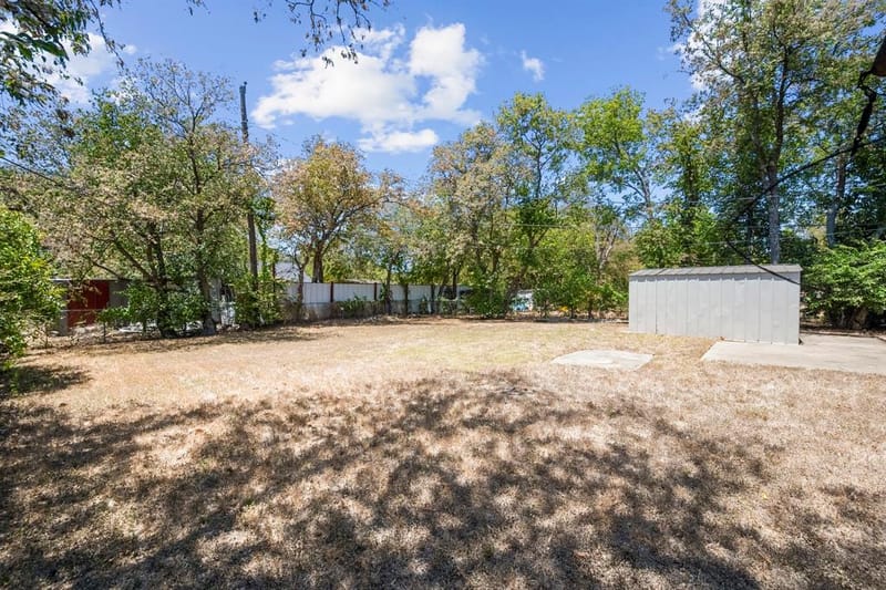 4816 Eastover Avenue, Fort Worth TX 76119 - Photo 24