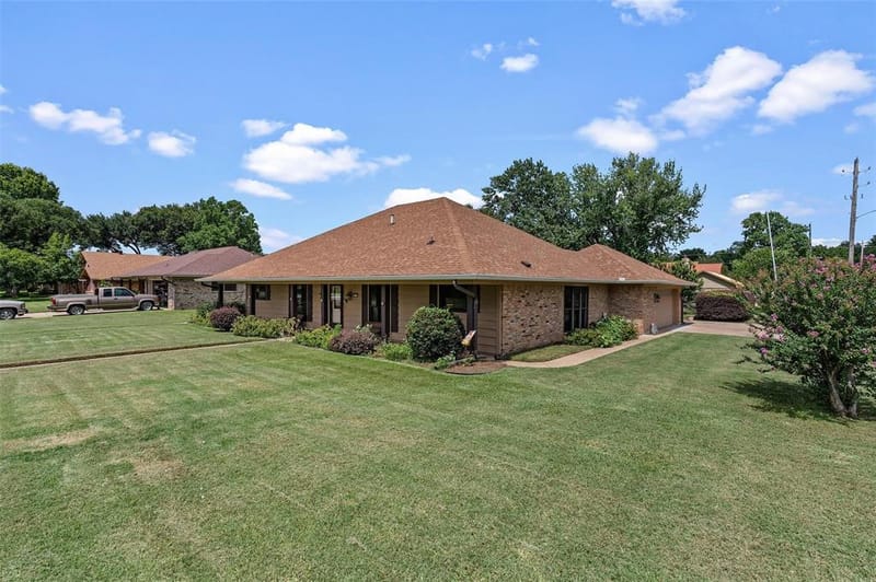 2300 Brookhaven Drive, Bossier City LA 71111 - Photo 3