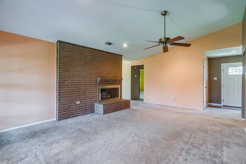 5419 Barcelona Drive, Garland TX 75043 - Photo 7