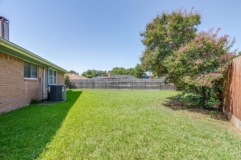 5419 Barcelona Drive, Garland TX 75043 - Photo 29