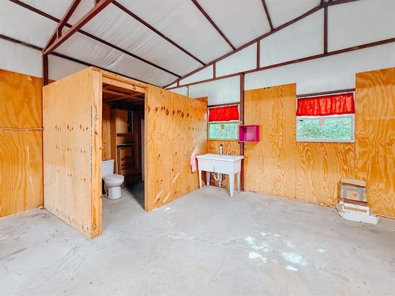 9982 County Road 4200, Kerens TX 75144 - Photo 23
