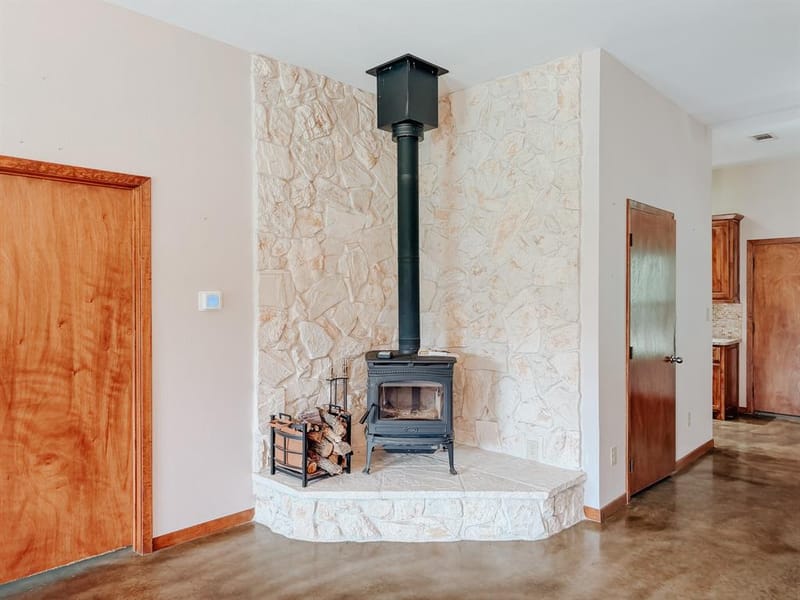 9982 County Road 4200, Kerens TX 75144 - Photo 5