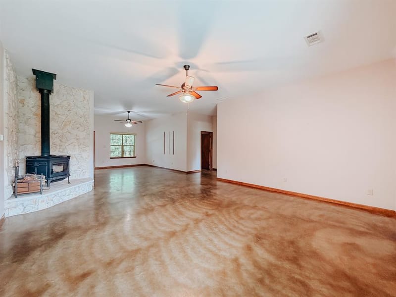 9982 County Road 4200, Kerens TX 75144 - Photo 4