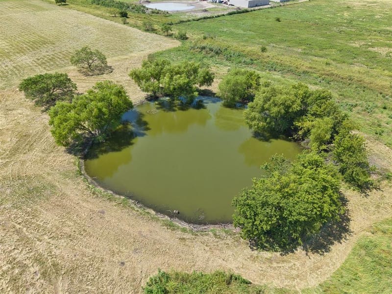 1521 County Road 1107b, Cleburne TX 76031 - Photo 17