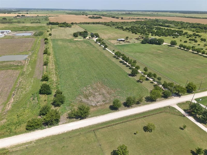 1521 County Road 1107b, Cleburne TX 76031 - Photo 26