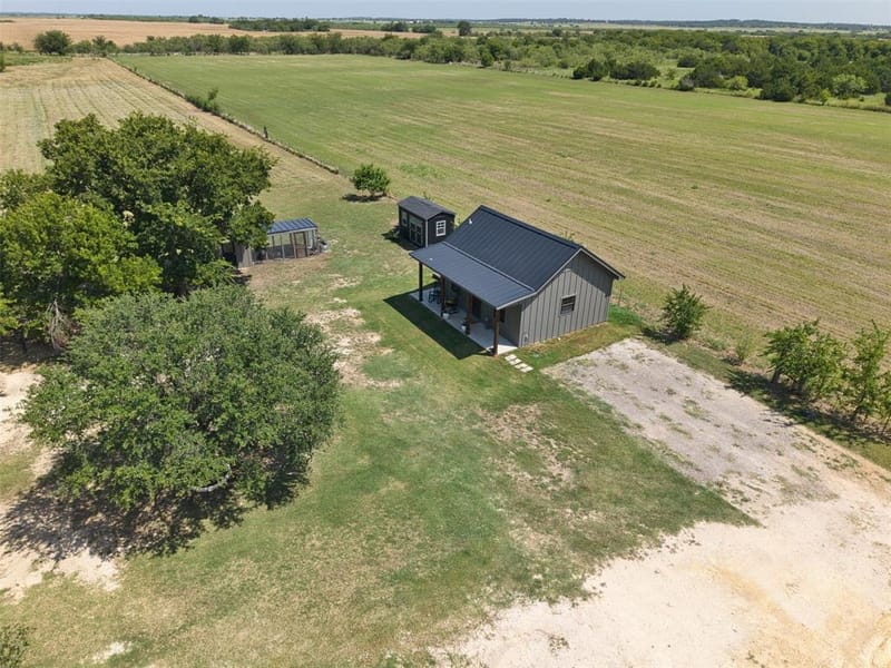 1521 County Road 1107b, Cleburne TX 76031 - Photo 28