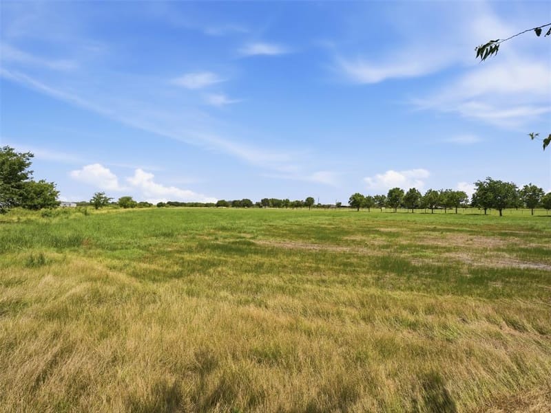 1521 County Road 1107b, Cleburne TX 76031 - Photo 20