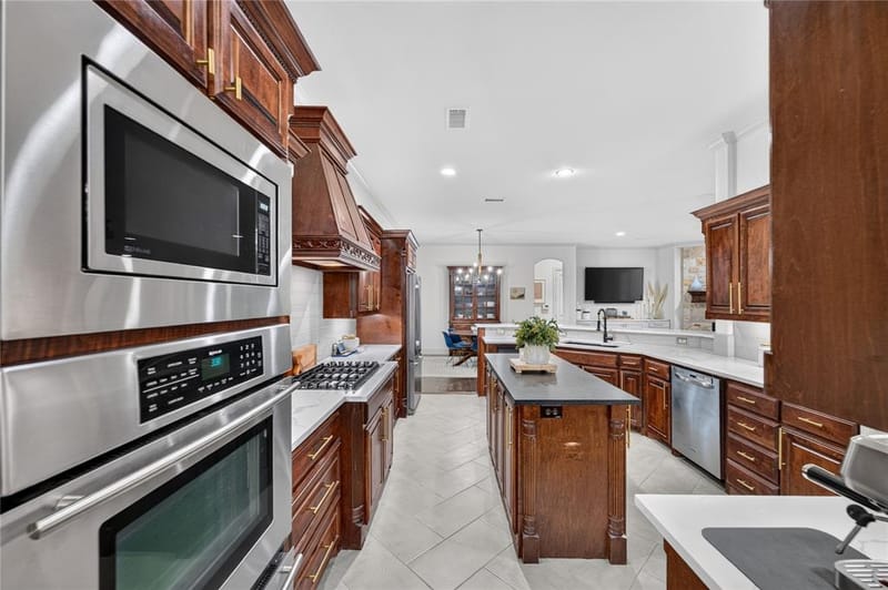 3920 Siena Drive, Frisco TX 75033 - Photo 13