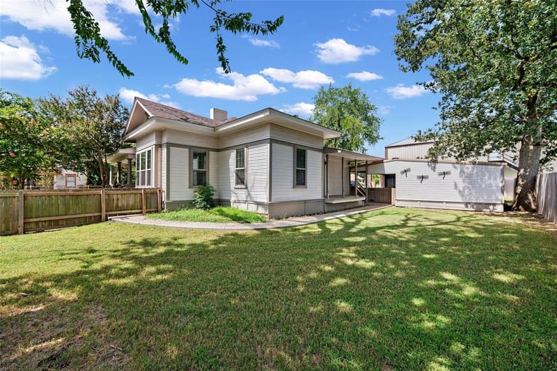 269 E Holley Street, Alba TX 75410 - Photo 23