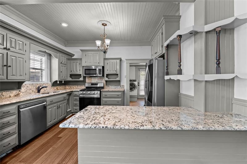269 E Holley Street, Alba TX 75410 - Photo 7