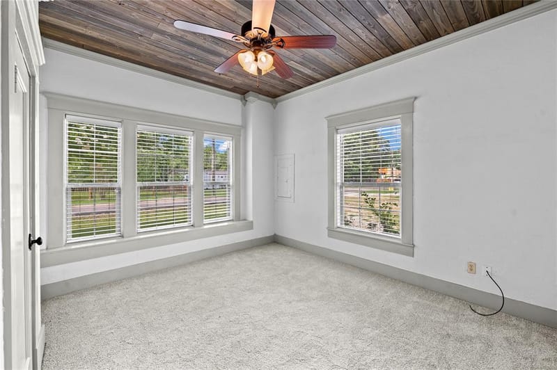269 E Holley Street, Alba TX 75410 - Photo 15