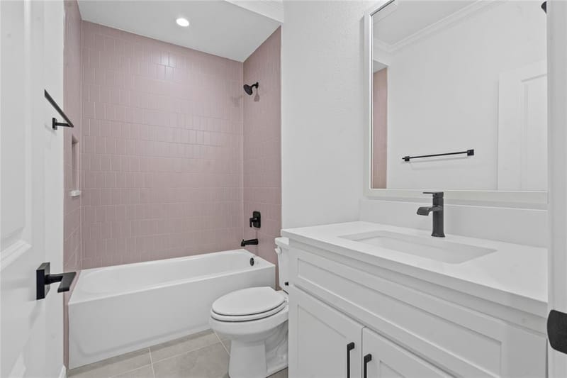 12801 Torello Court, Godley TX 76044 - Photo 14