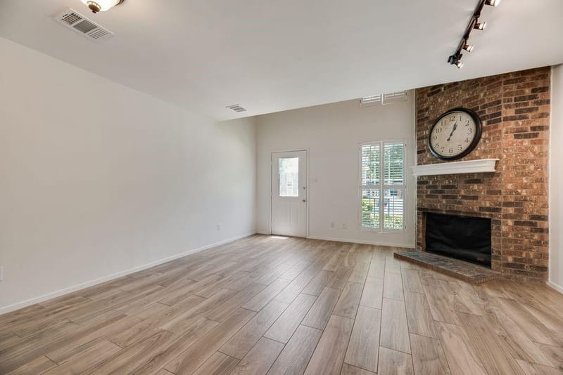 28 Abbey Road, Euless TX 76039 - Photo 3
