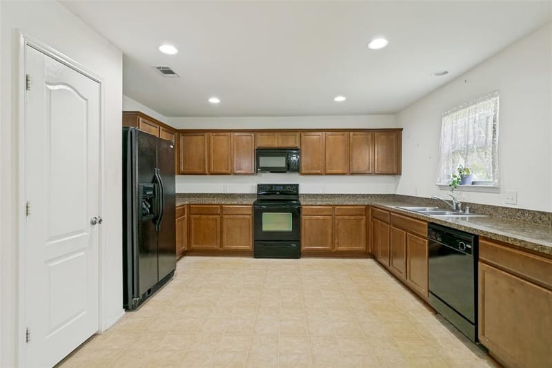 6332 Maritime Street, Fort Worth TX 76179 - Photo 8