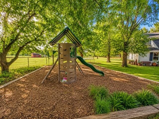 1817 County Road 3327, Greenville TX 75402 - Photo 12