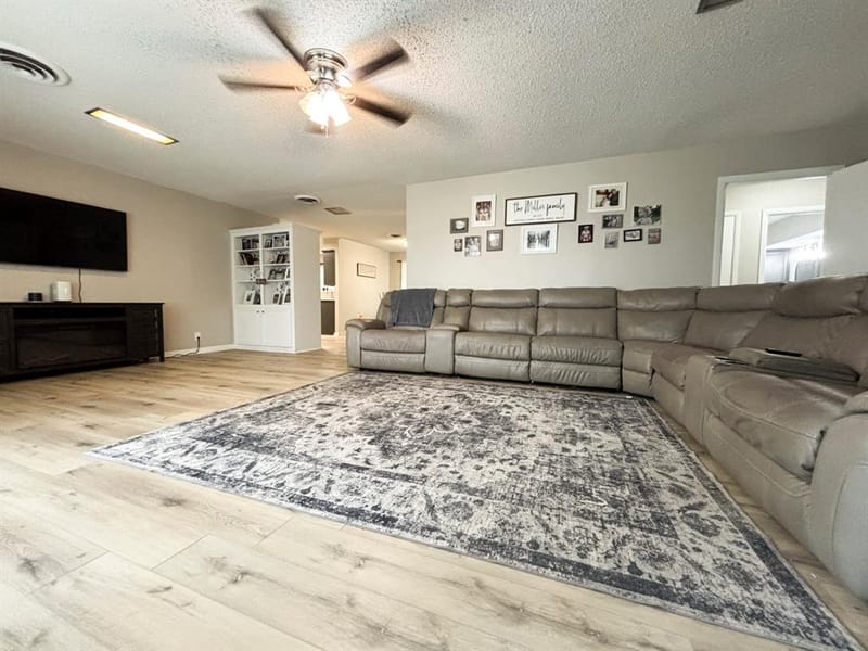 305 Rock Street, Bowie TX 76230 - Photo 3