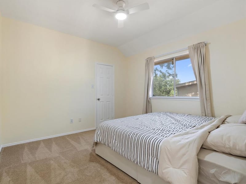 1339 Barclay Drive, Carrollton TX 75007 - Photo 15