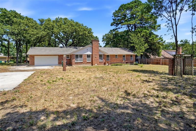 900 Liveoak Street, Denton TX 76209 - Photo 25