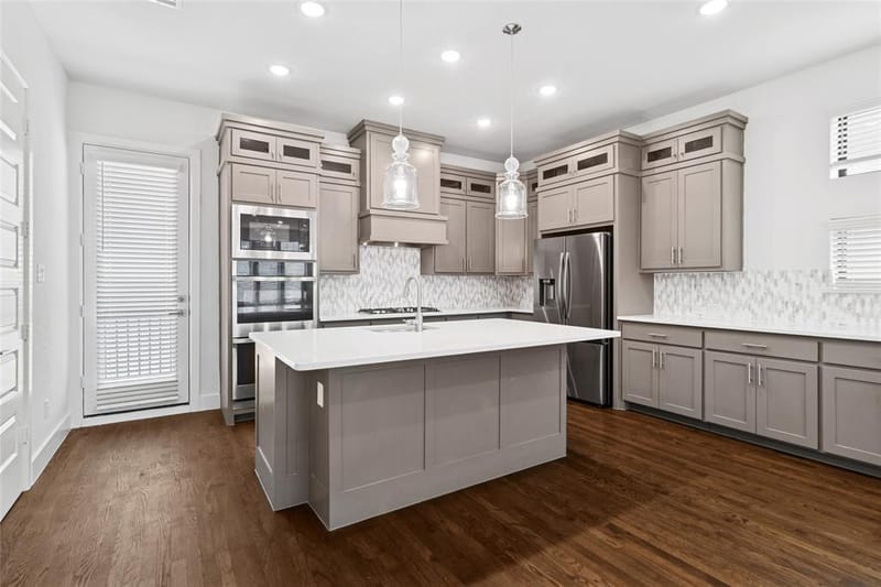 714 Resort Drive, Rowlett TX 75088 - Photo 9