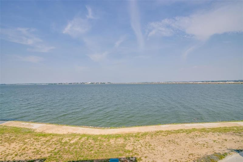 714 Resort Drive, Rowlett TX 75088 - Photo 25